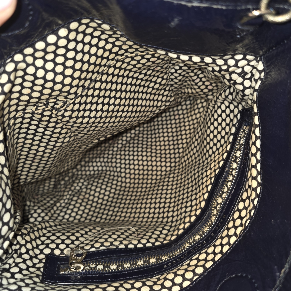 Marc Jacobs Totally Turnlock Navy Crinkle Leather Flat Tote Shoulder Bag - Picture 4 of 6